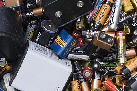 齐齐哈尔高价磷酸电池回收-上门回收废旧电池-铅酸蓄电池回收